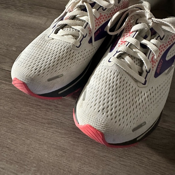 Brooks Women's Ghost 14 Running Sneakers Size 9 White Purple Coral - Picture 3 of 9